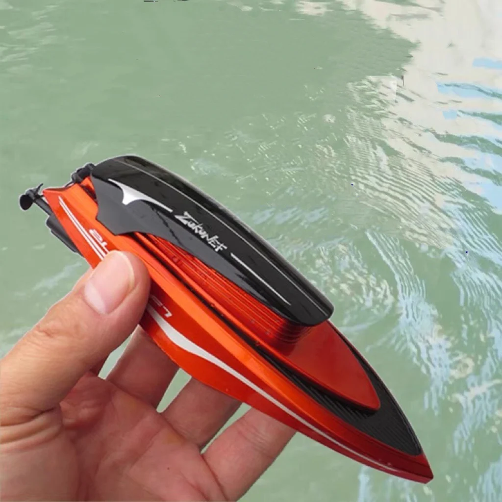 

RC Boats Mini Radio-controlled Boat High Speed with Light Electric Racing Remote Control Ship Competition Water Outdoor Toy Gift