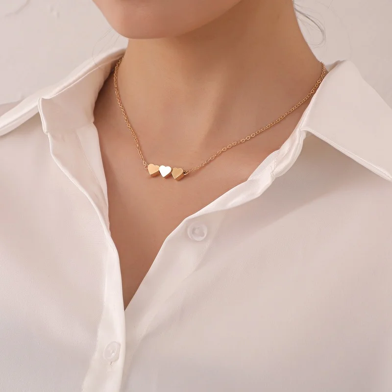 

Fashion simple three hearts necklace female pop alloy chain manual sautoir personality