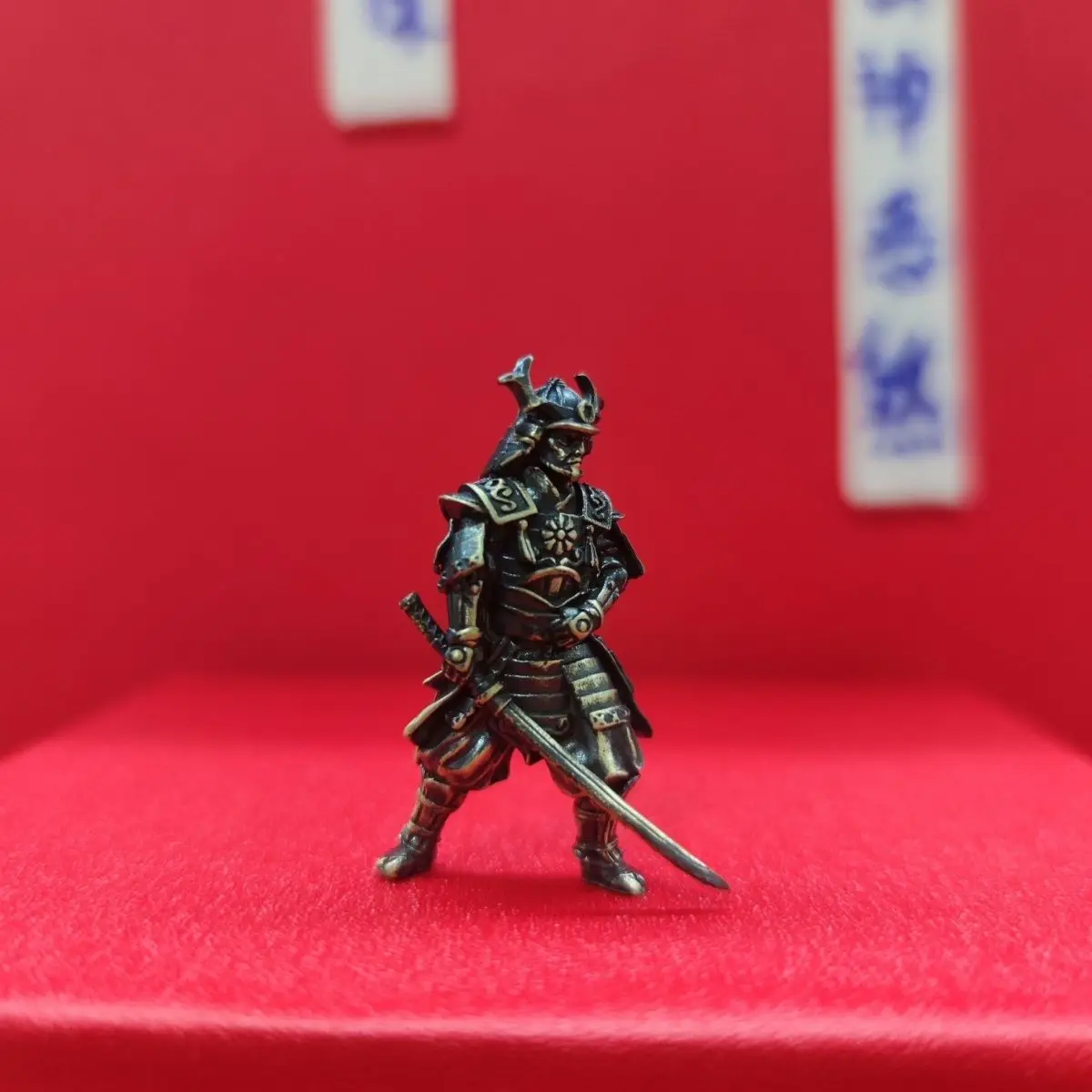 Наклонный нож из чистой меди 4 см