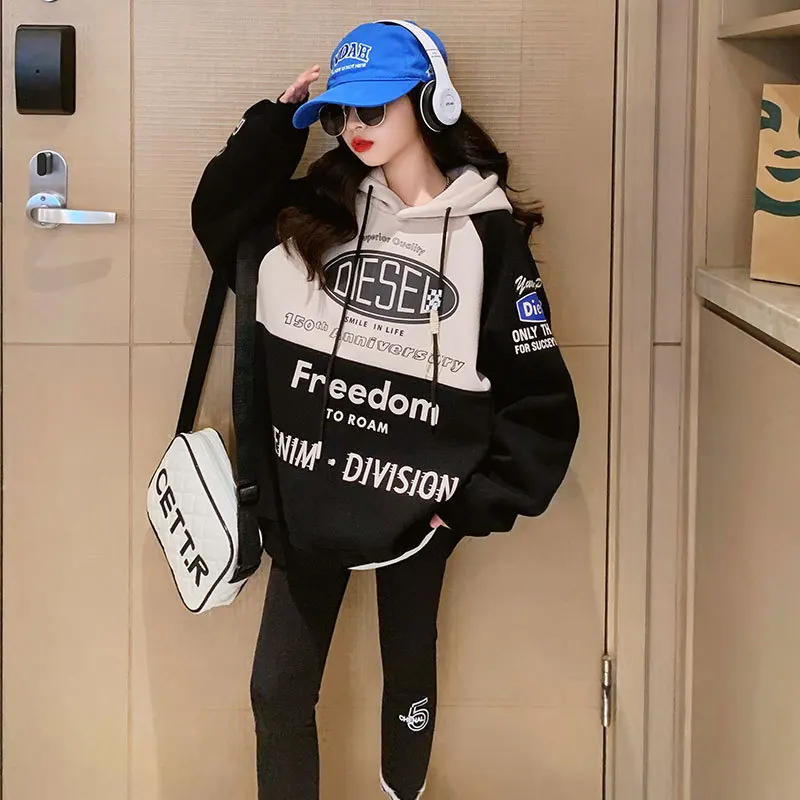 

2022 Winter New Girls' Plush Sweater Hooded Medium length Casual Sweater
