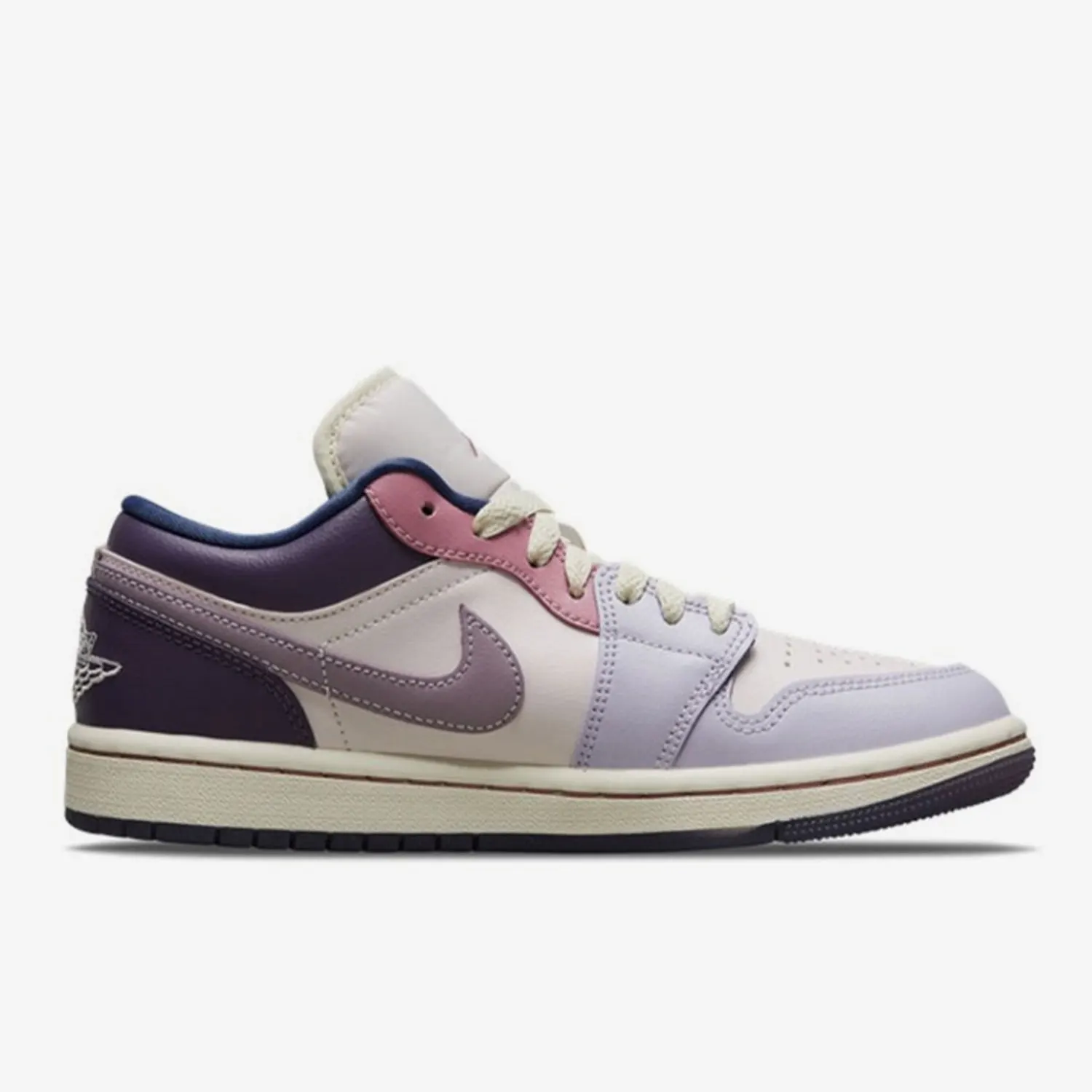 Фото Женские повседневные кроссовки Nike Authentic AIR JORDAN 1 с низким верхом DZ2768-651 №3
