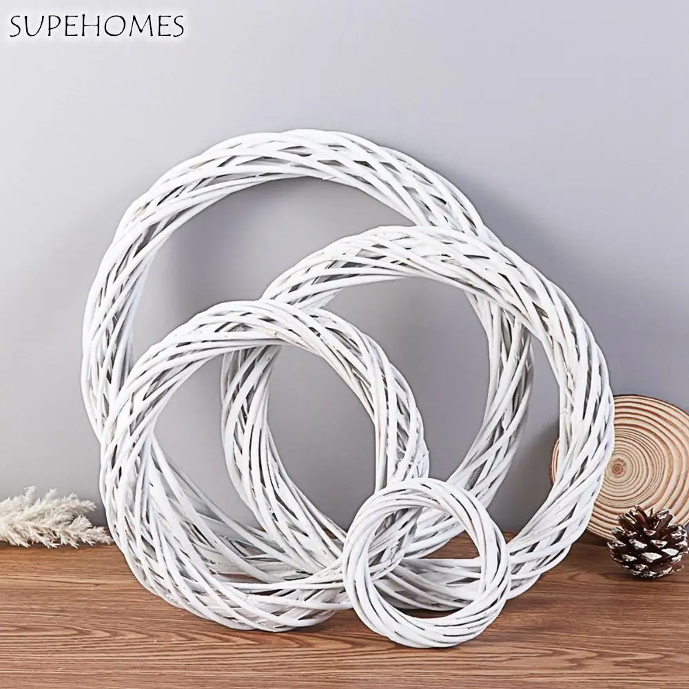 

White Garland Wicker Round Design Christmas Tree Rattan Wreath Ornament Vine Ring Decoration Home Party Hanging Flower Craft