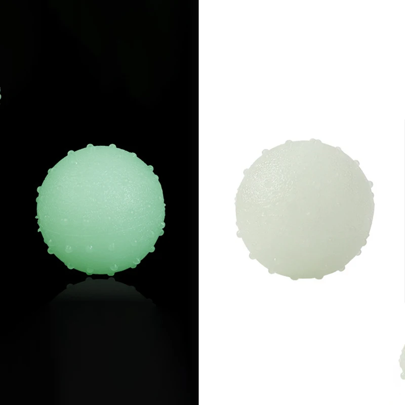 

New Dog Toys Luminous Ball Puppy Rubber Funny Dogs Cat Toys for Pet Puppies Dogs Glowing TPR Material Bouncy Balls Pet Supplies