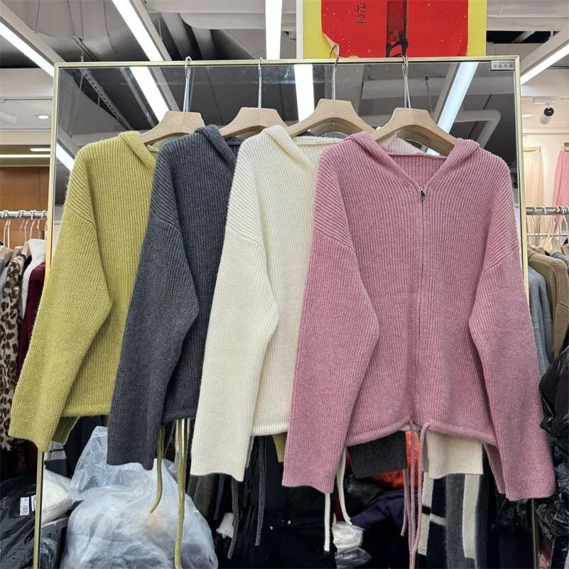 Ozhouzhan 2024 зимние новые европейские товары женская одежда супер красивый свитер с