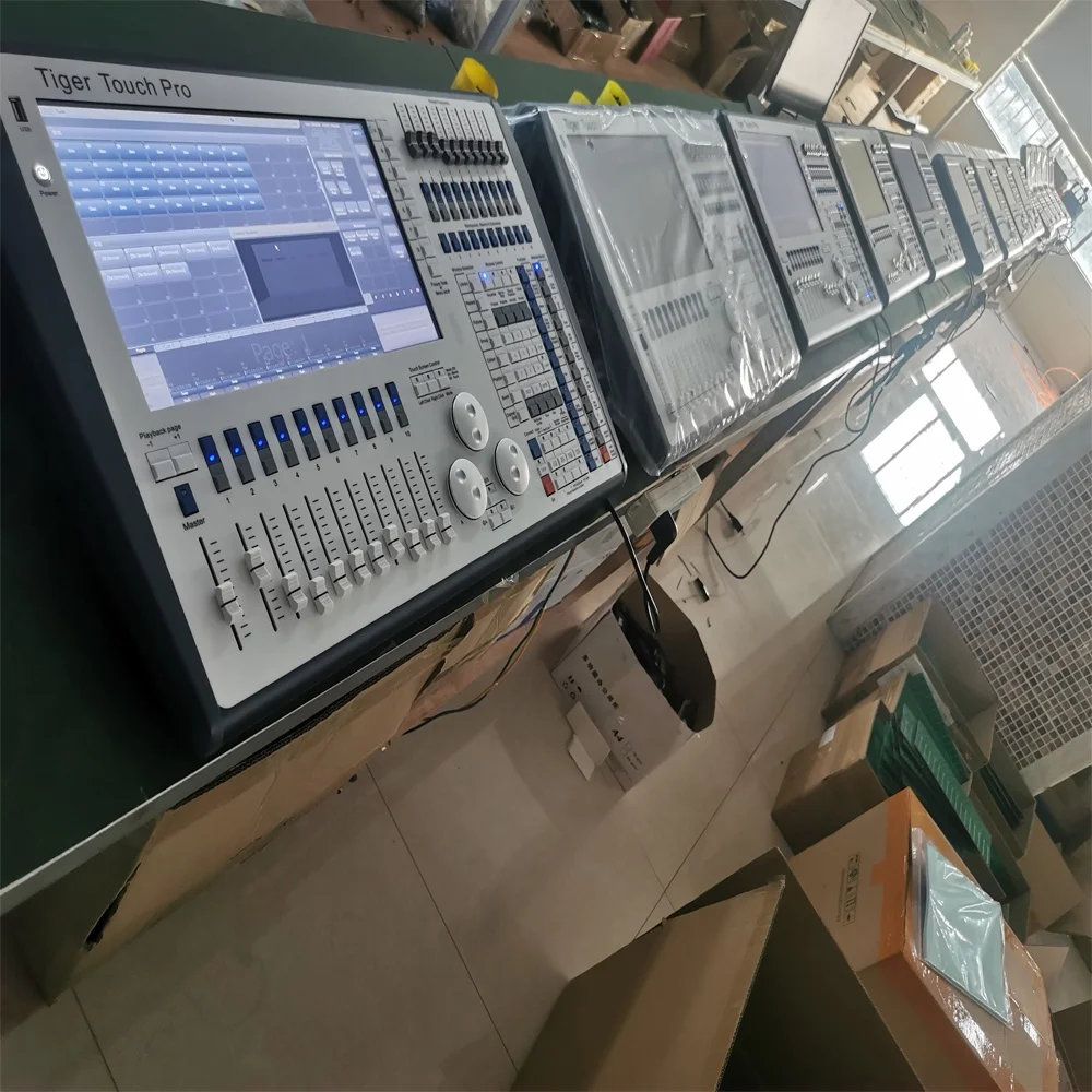 Borui Tiger Touch Pro DMX 512 DJ Консоль