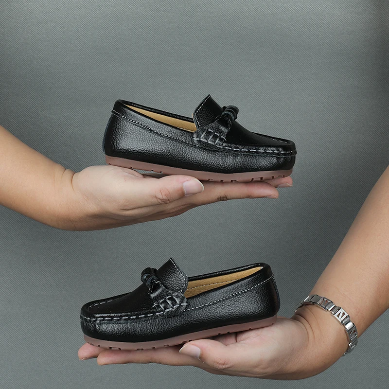 Кроссовки детские из ПУ кожи на мягкой подошве без шнуровки | Детская одежда и