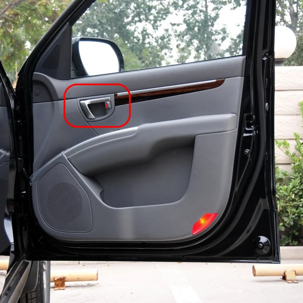 Левая и правая внутренняя ручка двери для Hyundai Santa Fe 2007-2012 годов с серой ручкой