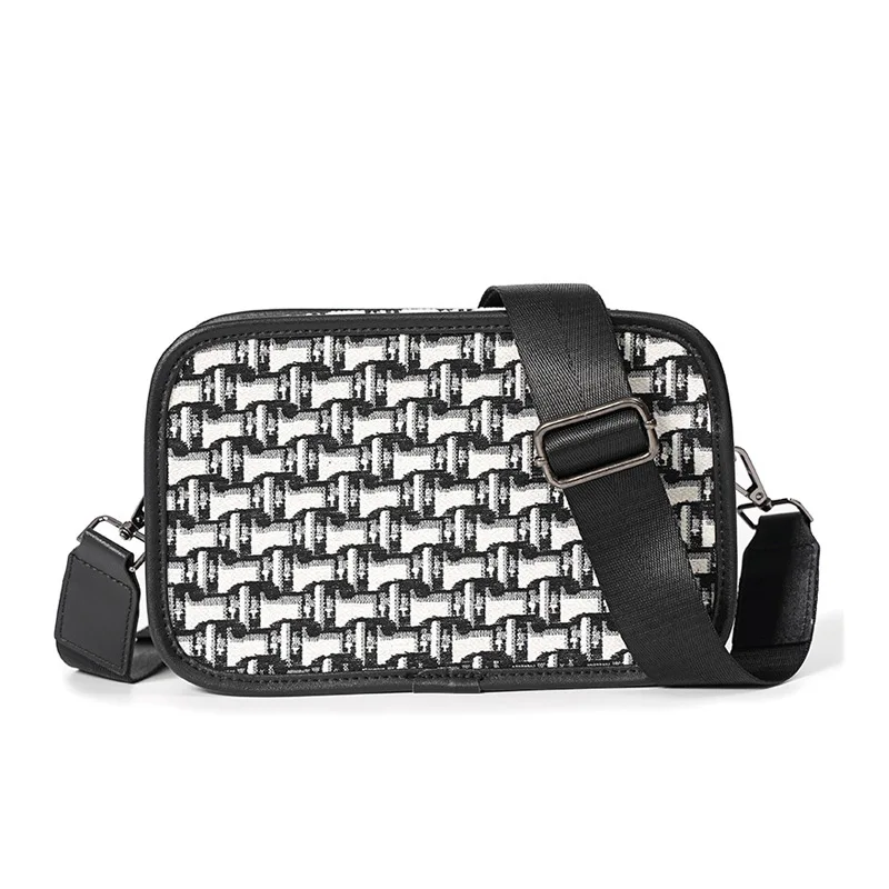 Рисунок 6 - Сумка на одно плечо для мужчин