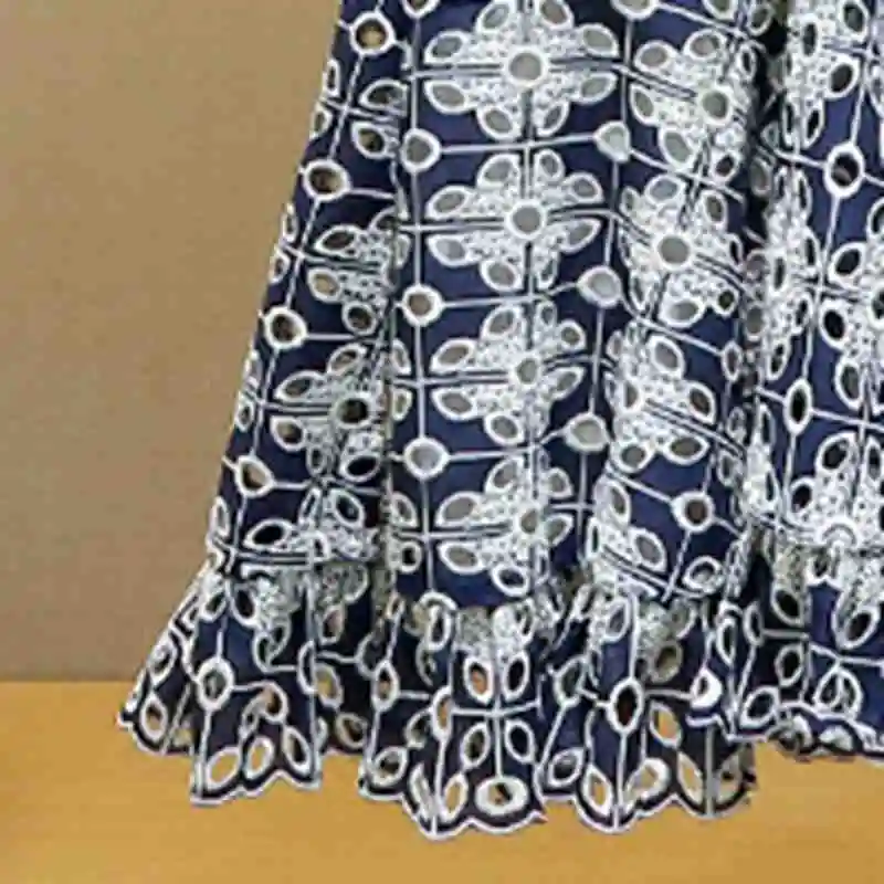 

2023 Spring New Women V-neck Sleeveless Embroidery Hollow Lace Dress