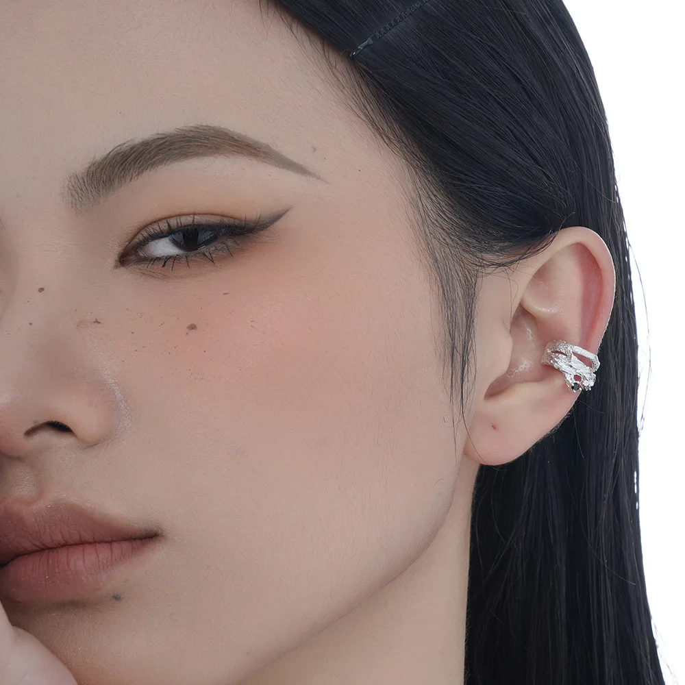 

Uglyless 1 штука Крутые девушки полые геометрические клипсы для женщин грубые Крутые Девушки не проколотые серьги 925 серебро Кристаллы ювелирны...