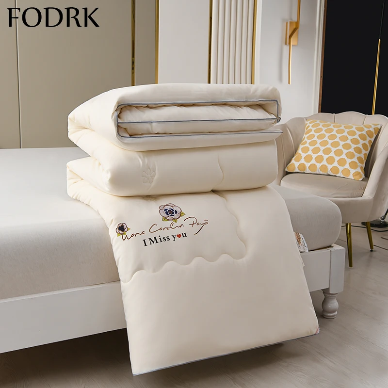 

Duvets Queen Size Comforter 2 People Double Warm Quilts Bedclothes Thin Fluffy Blanket Nordic Filling 2 Seater Down Bedding Set