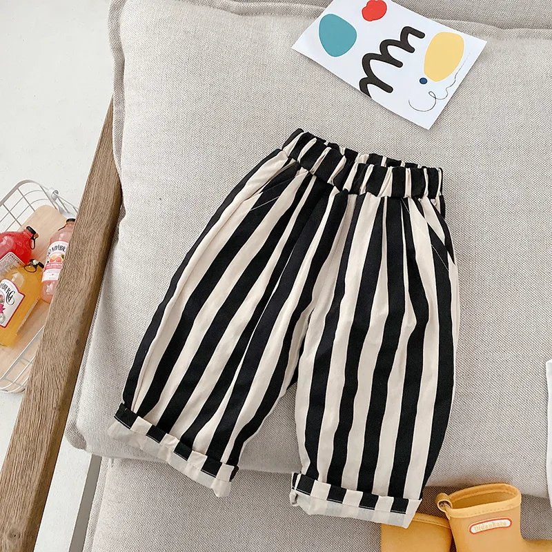 

Летние детские тонкие брюки для мальчиков и девочек, черные, белые полосатые свободные шаровары с эластичным поясом, Повседневные детские б...