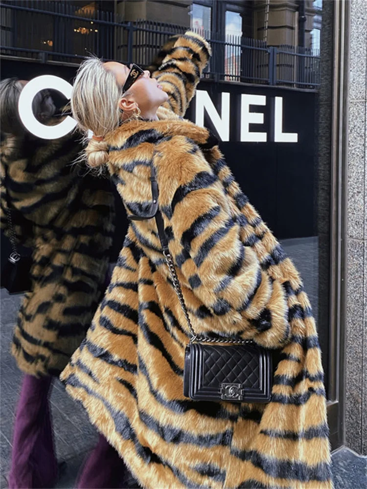 Tiger Stripe Fur Coat Long 2022 Autumn Winter New Fashion Loose Streetwear Lapel Long Sleeve Faux Fur Jackets Female Clothing