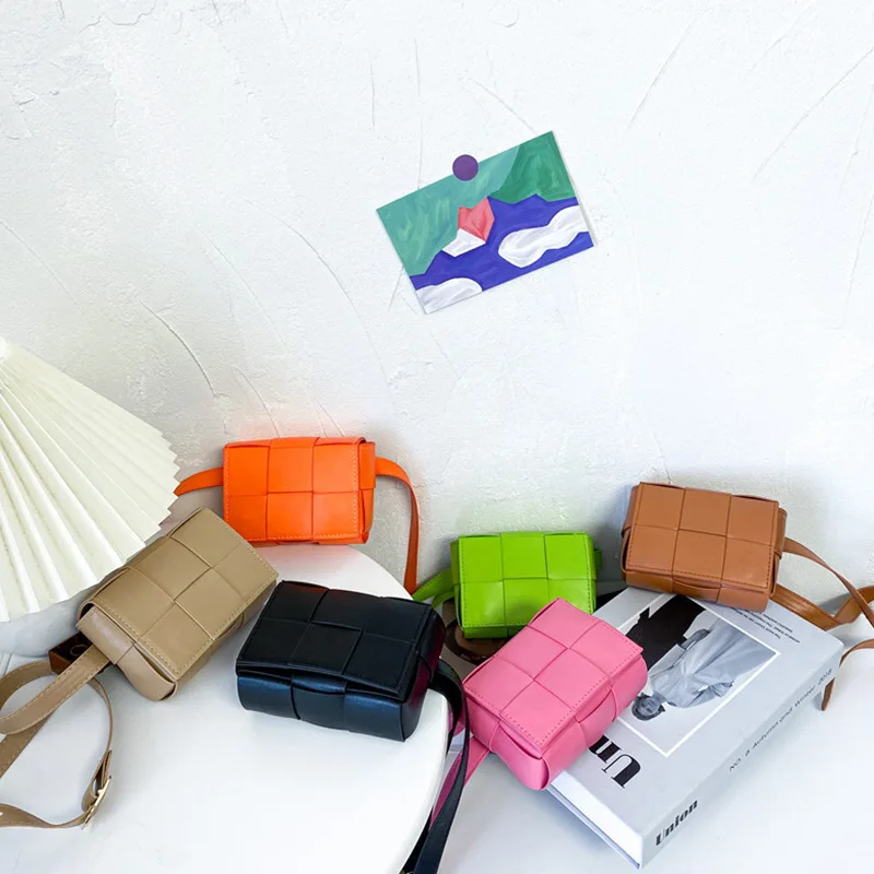 

Детская сумка через плечо, новая Мини плетеная Сумка из искусственной кожи, модная квадратная сумка через плечо в иностранном стиле для дев...