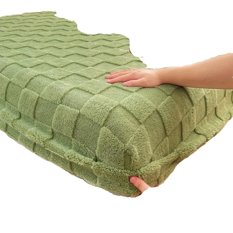 Зимняя молочная бархатная простыня цельное теплое бархатное покрывало с башней