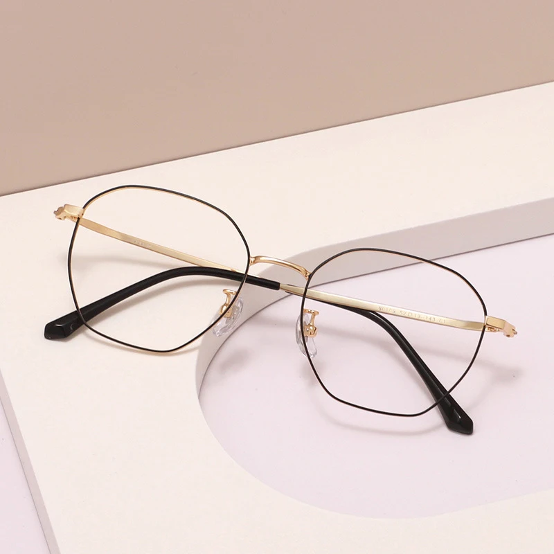 

Beta Titanium Eyeglasses Anti Blue Myopia Spectacle Eye Glasses Women Men Lovely Optical Frame Prescription Retro Square Eyewear