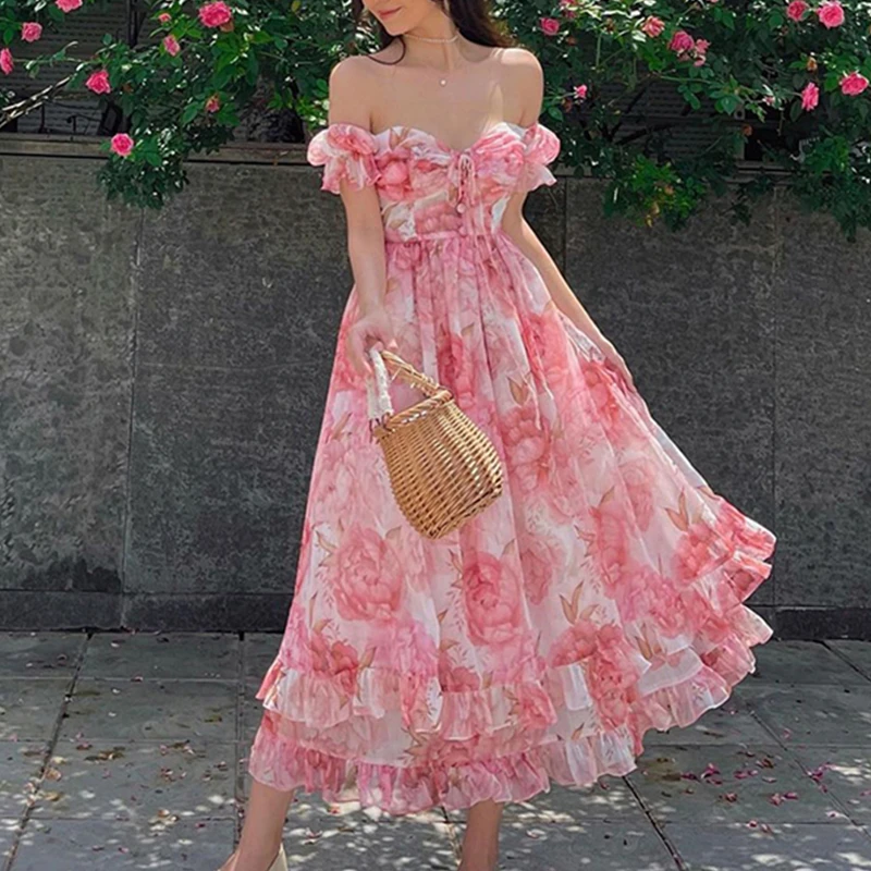 

Женское платье миди с открытыми плечами, цветочным принтом и высокой талией, без бретелек