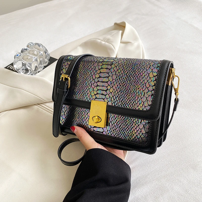 

Новая женская сумка-мессенджер, популярная Роскошная Модная ретро сумка со змеиным узором, универсальная сумка через плечо, маленькая квадратная сумка-тоут