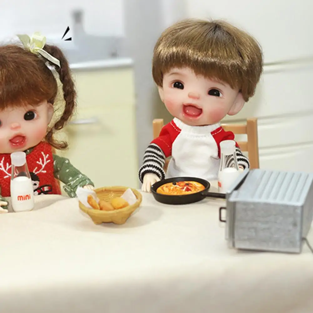 

Creative Mini Bread Oven Resin Dollhouse Bread Oven Handmade High Simulation Bread Oven Toy Handcrafted