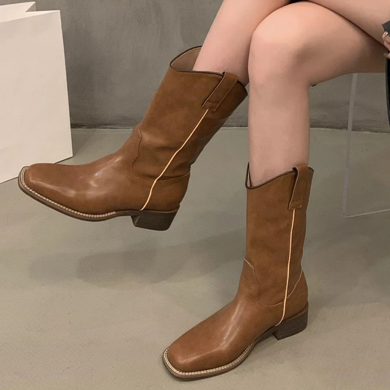 

New Trend 2023 Mid Heels Chelsea Boots Chunky Mid Calf Women Luxury Shoes Winter Fad Square Toe Boots Designer Gladiator Shoes
