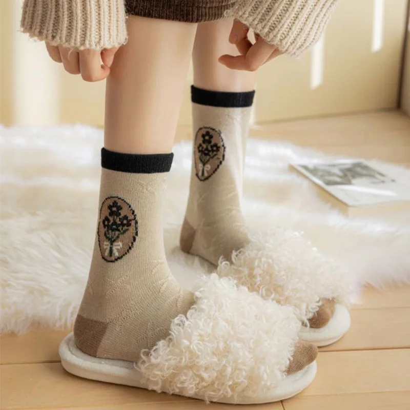 5 Pair Long Winter Wool Socks Women  Vintage Print Cashmere Socks Keep Warm Thick Fashion Diamond Girl Style Cute Cycling Sokken