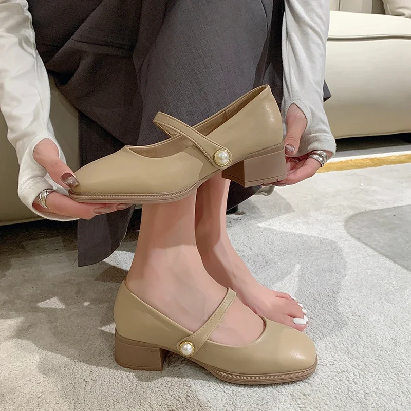 Туфли-лодочки женские на низком каблуке мягкая кожа универсальные подошва