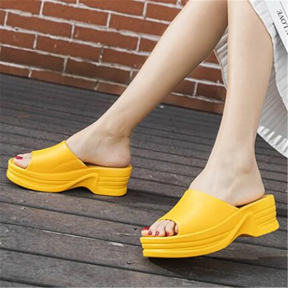 

Shoes Women Slippers New High-Heeled Slides Ladies Summer Thick Soled Sandals Fashion Non Slip Beach Sandalias Mujer Black Beige