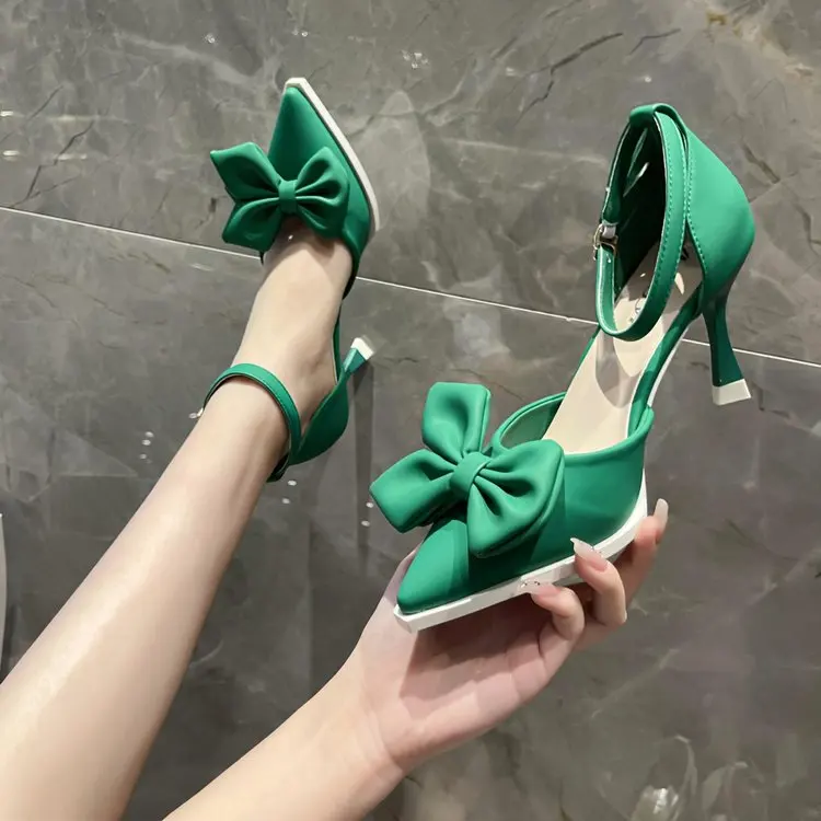 

Туфли-лодочки женские с острым носком, на танкетке