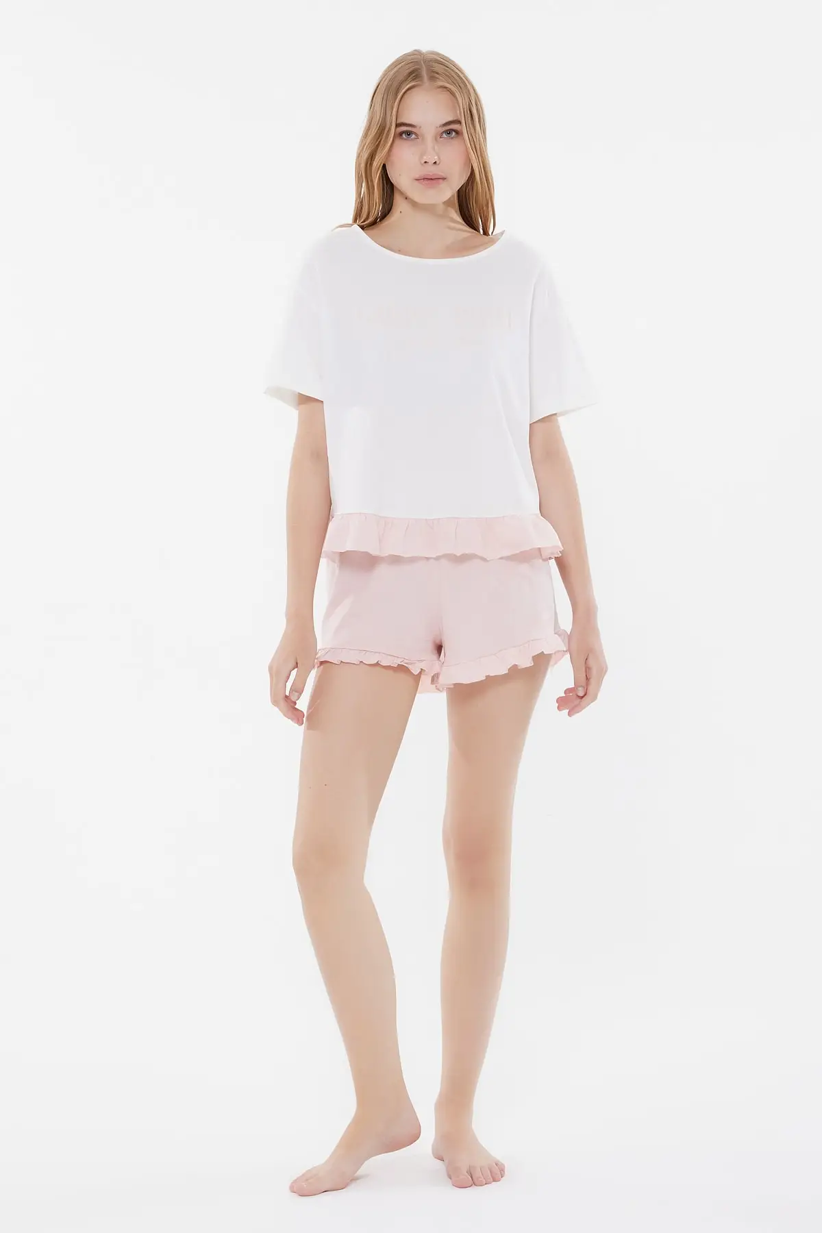 

Trendyol Printed Knitted Pajamas Set THMSS21PT1257