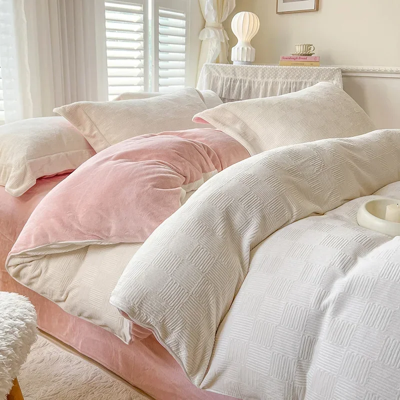 Новинка осени и зимы 2024 новый комплект из четырех предметов молочного флиса с