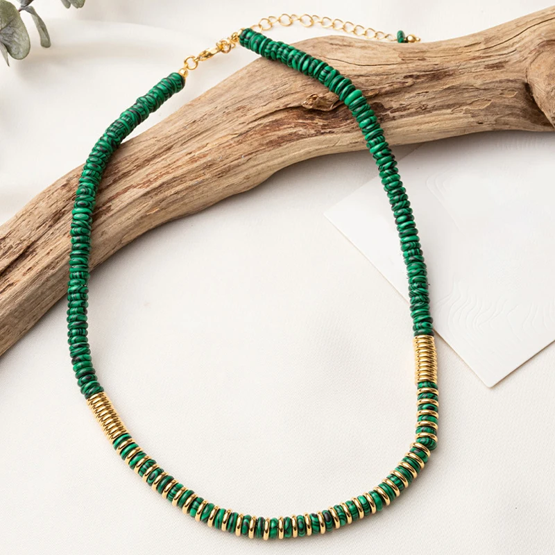 

Natural Stone Beads Necklaces For Women Men Bohemia Howlite Malachite Stone Choker Handmade Clavicle Chain