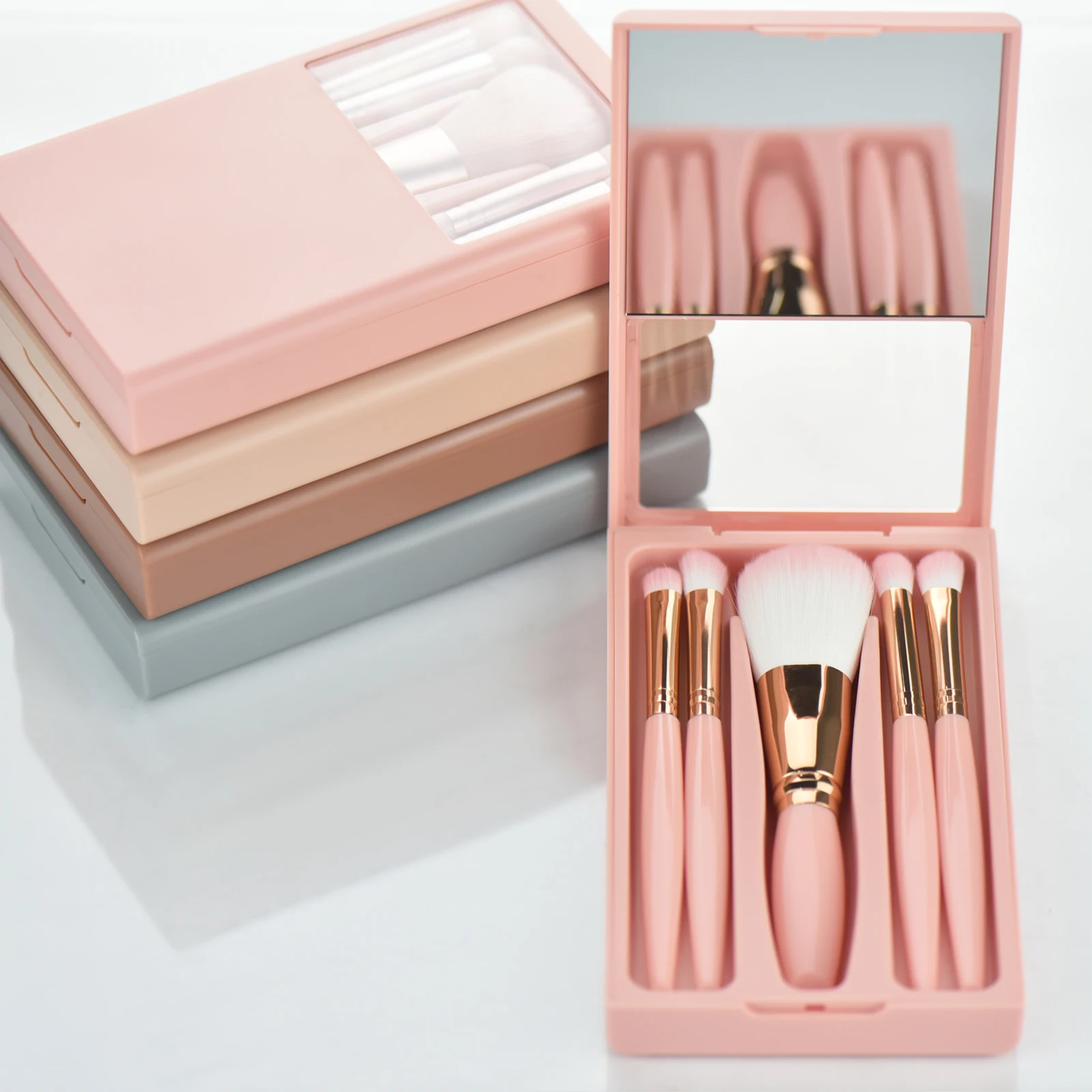 

KOSMETYKI 5pcs soft makeup brushes with mirror portable makeup brush with case powder brush eye shadow brush makeup tool set