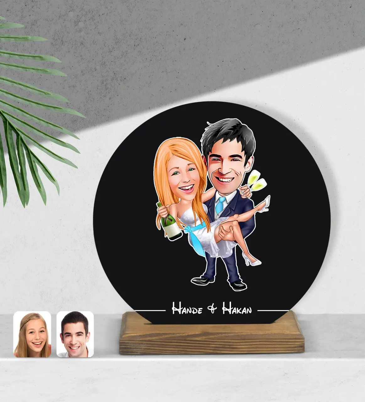 

Personalized round wooden Biblo-4 with cartoon-4