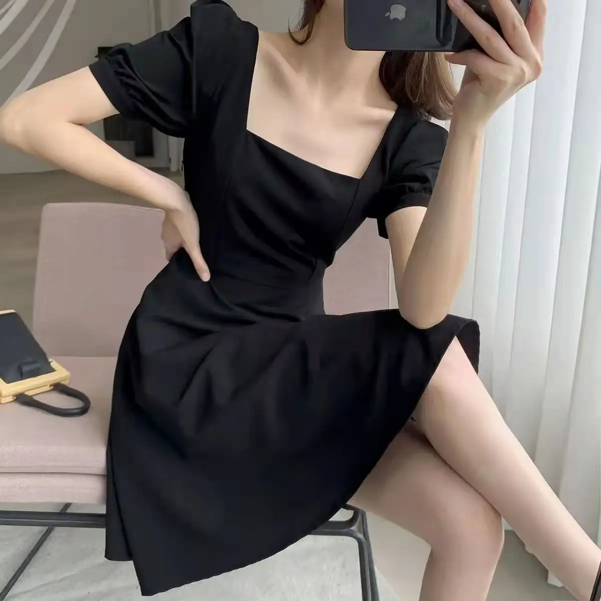Black Hepburn Dress Women's Fall 2021 New High Waist Thin French Square Collar Long Sleeve Little Black Dress