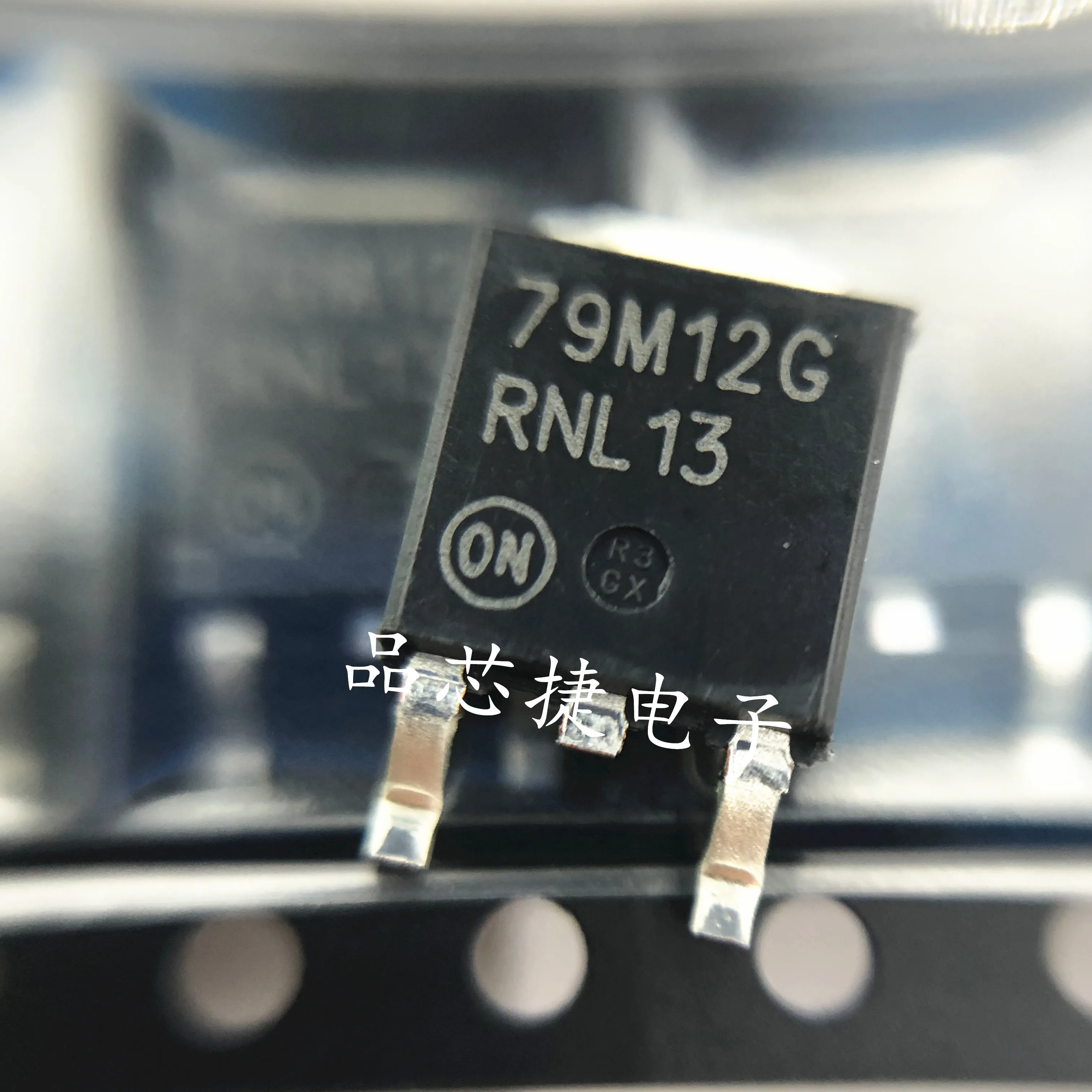 

10 шт. Оригинальный Новый MC79M12CDTRKG Шелковый экран 79M12G TO252 LDO линейный регулятор IC чип