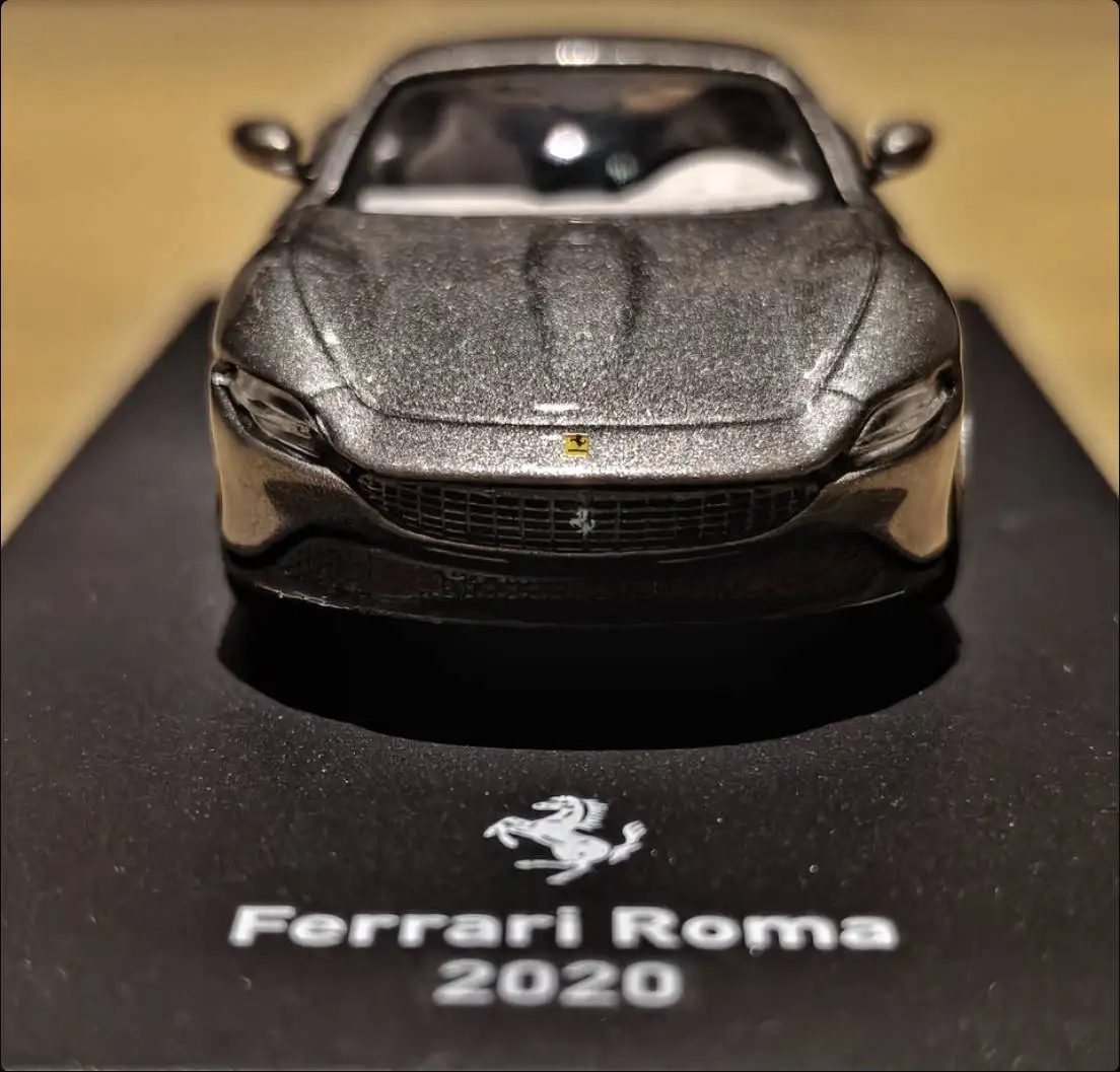 Фото Коллекционная модель автомобиля Centauria IXO Ferrari Roma 2020 Asia Edition в масштабе 1:64, лимитированная серия, в наличии. №4