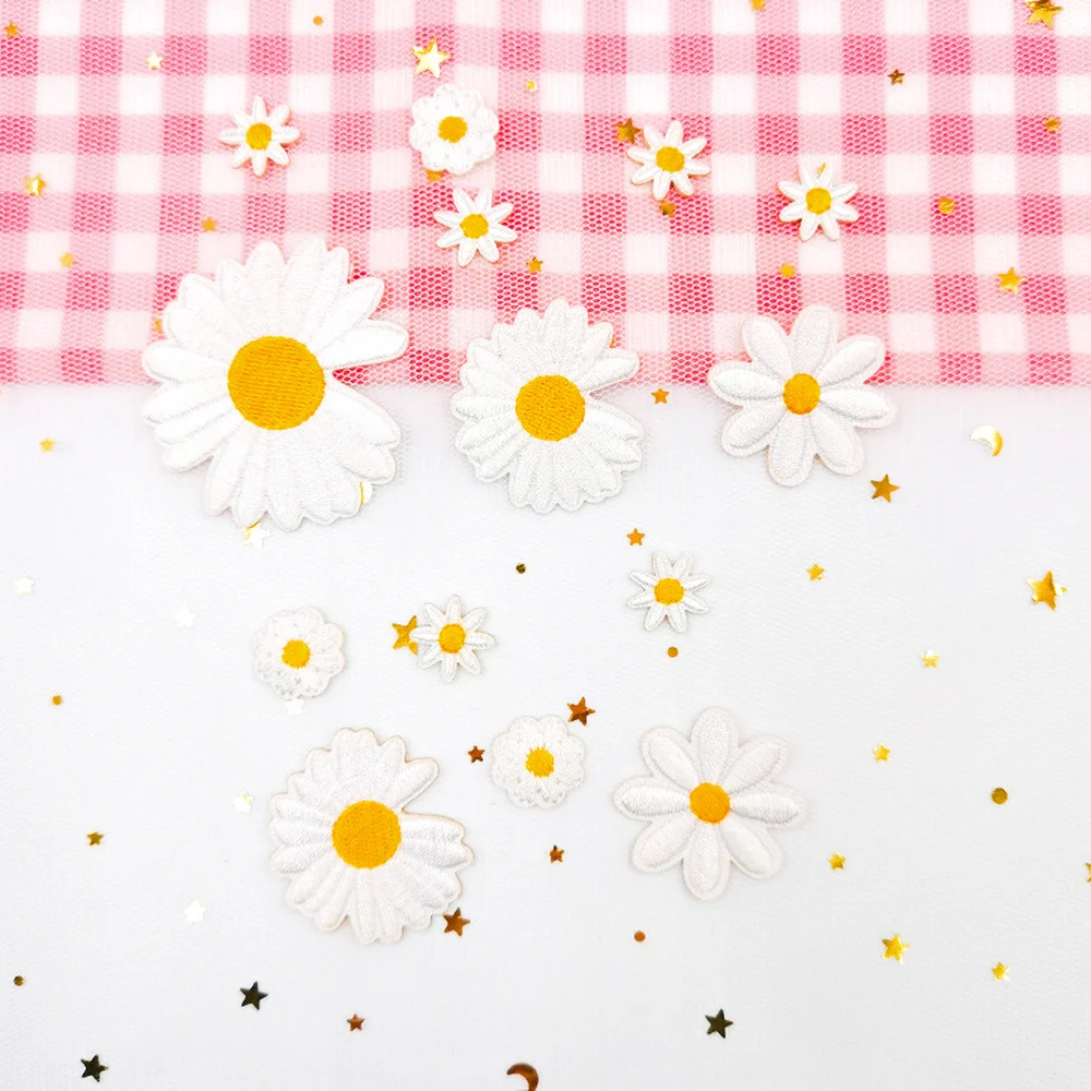 5 шт. патчи на одежду с маргариткой и цветком