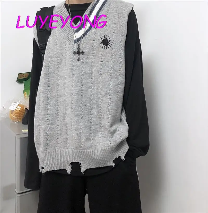 

Корейские парные Новые вязаные женские жилеты Harajuku с вышивкой солнца, трикотажные жилеты, серый, черный женский свитер в английском стиле, жилет
