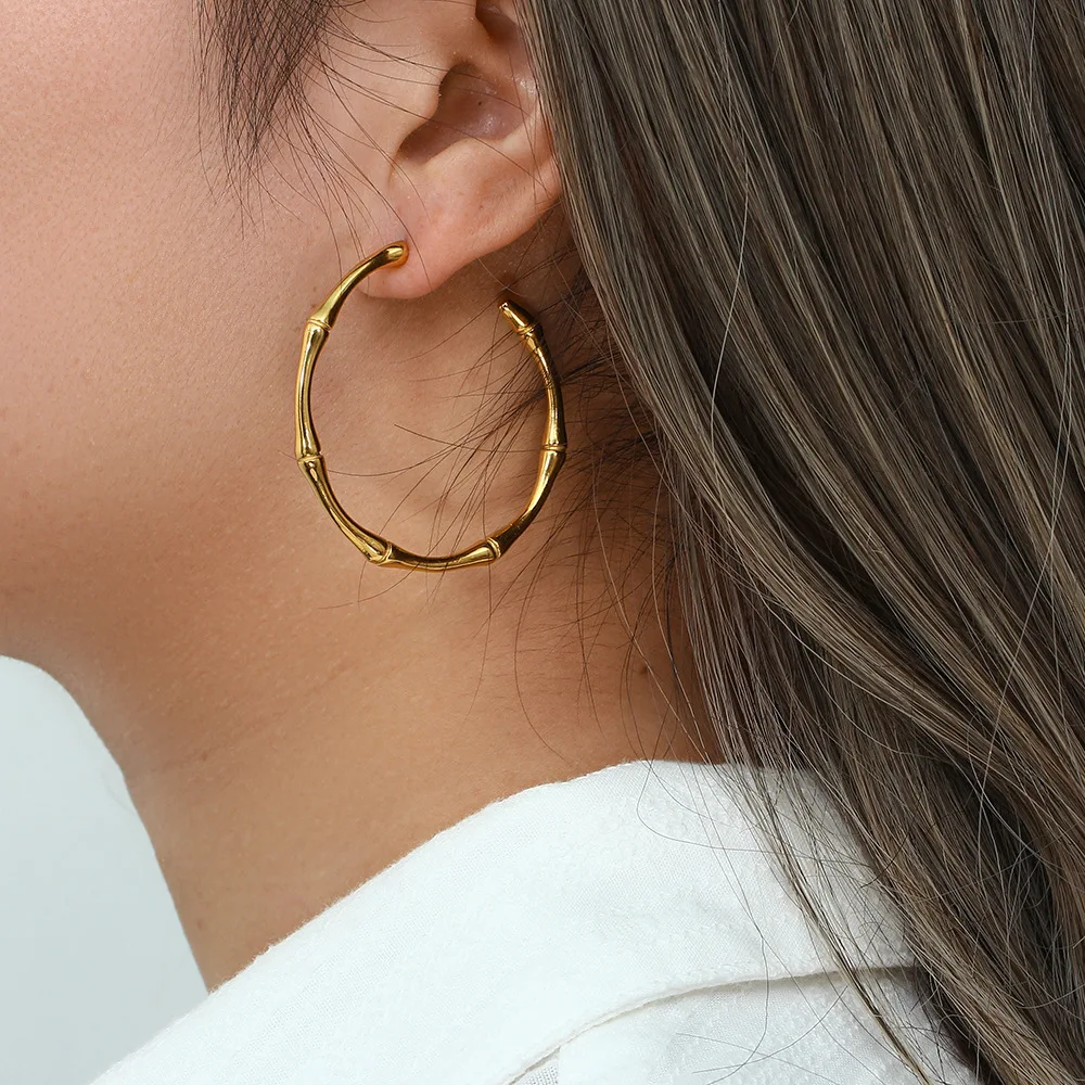 

New fashion atmosphere stainless steel plating 18K gold female opening fine bamboo section big ear ring