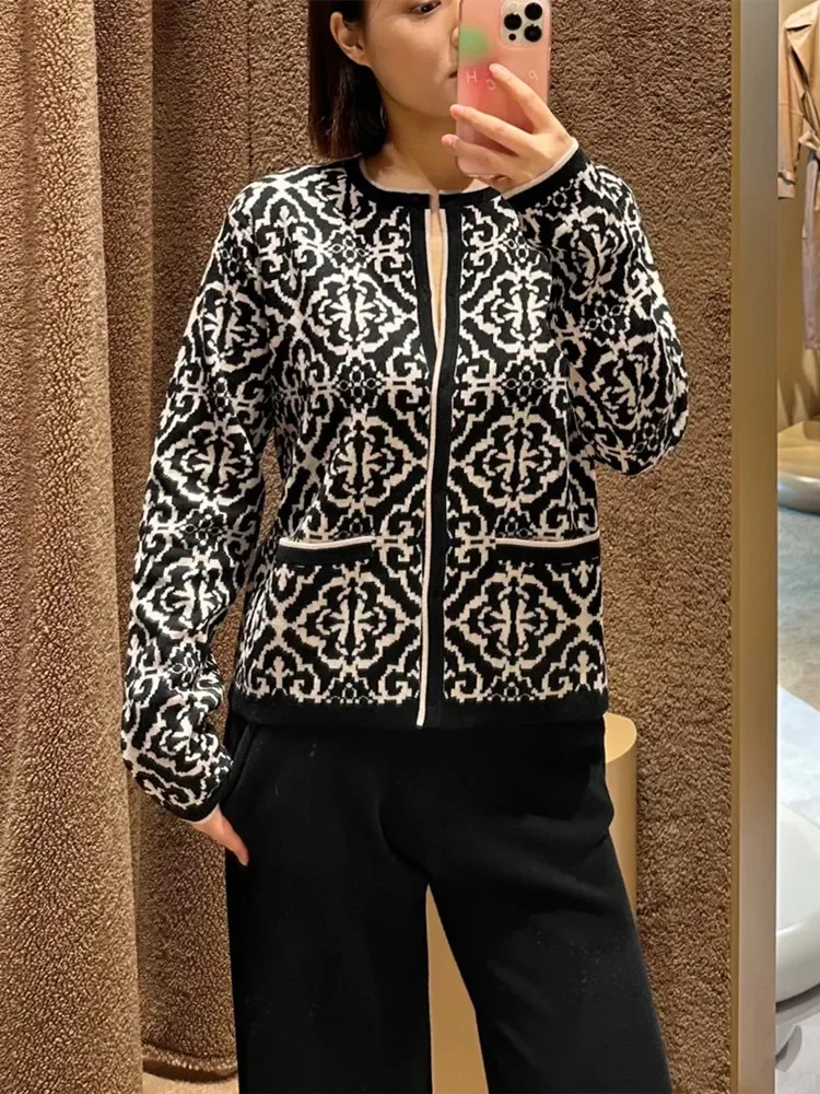 Женский прямой вязаный кардиган с круглым вырезом жаккардовый шерстяной