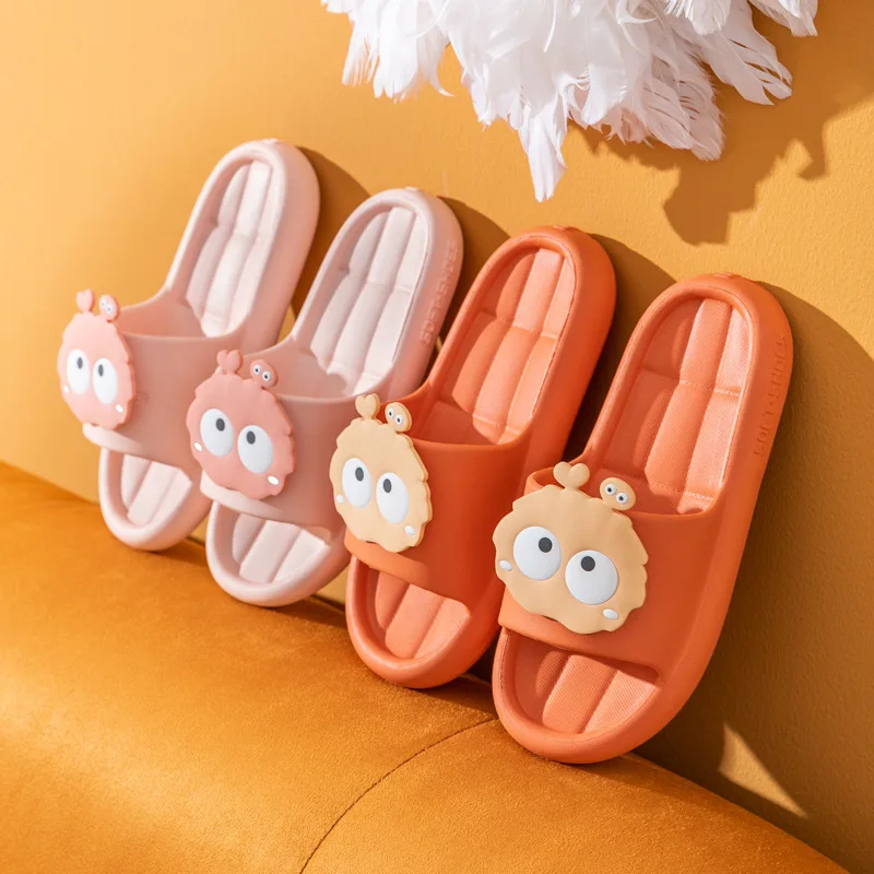 

Home Slippers Men Women Non-slip Bathroom Footwear Boys Girls Unisex Flip Flops Summer Fashion House Sandals Flat Shoes