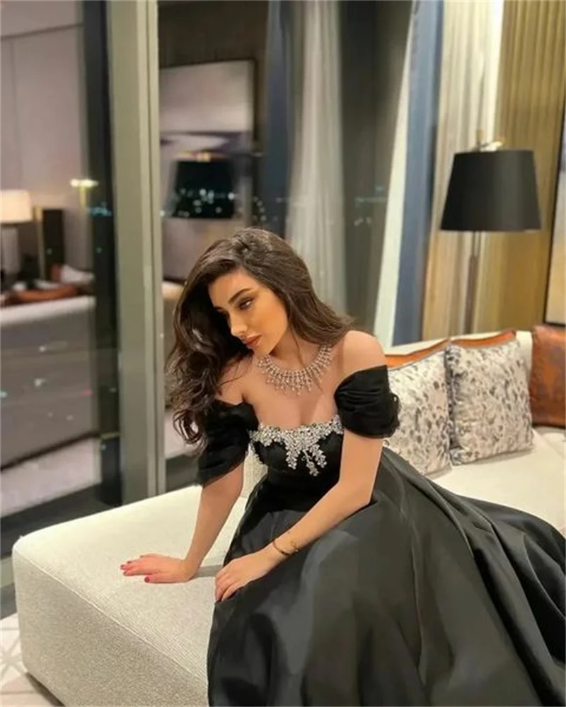 

Роскошное Черное вечернее платье Xijun с открытыми плечами Дубаи для женщин, платье для выпускного вечера, платье для дня рождения, Длинные арабские платья для выпускного вечера