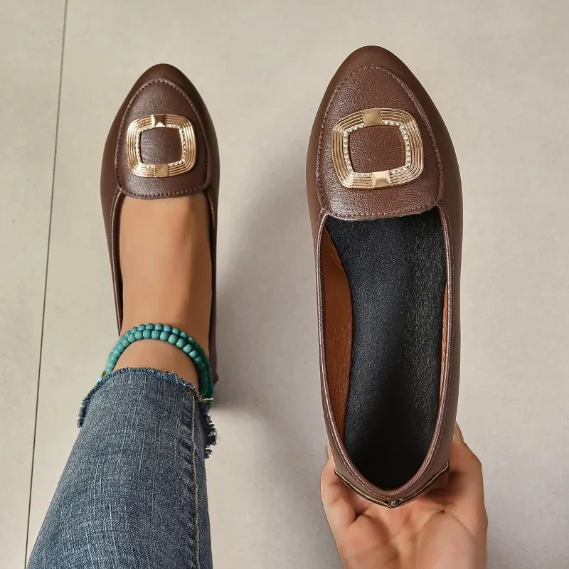 Туфли-оксфорды женские на низком каблуке мягкая кожа заостренный носок