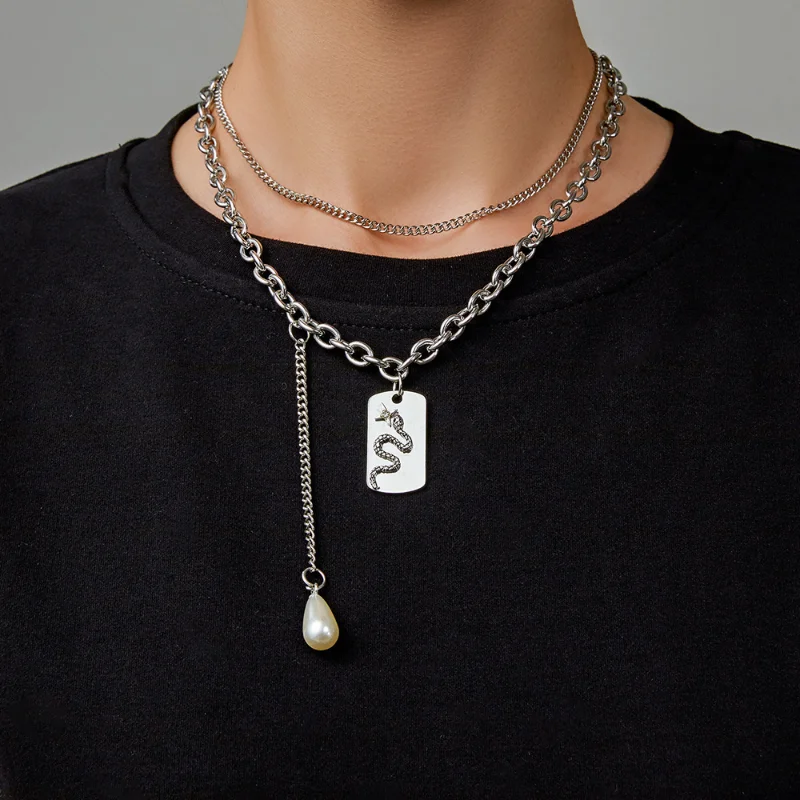 

Fashion Punk Double Layer Square Snake Pendant Necklace for Women Men Vintage Hip Hop Drop Pearl Metal Chain Jewelry Party Gift