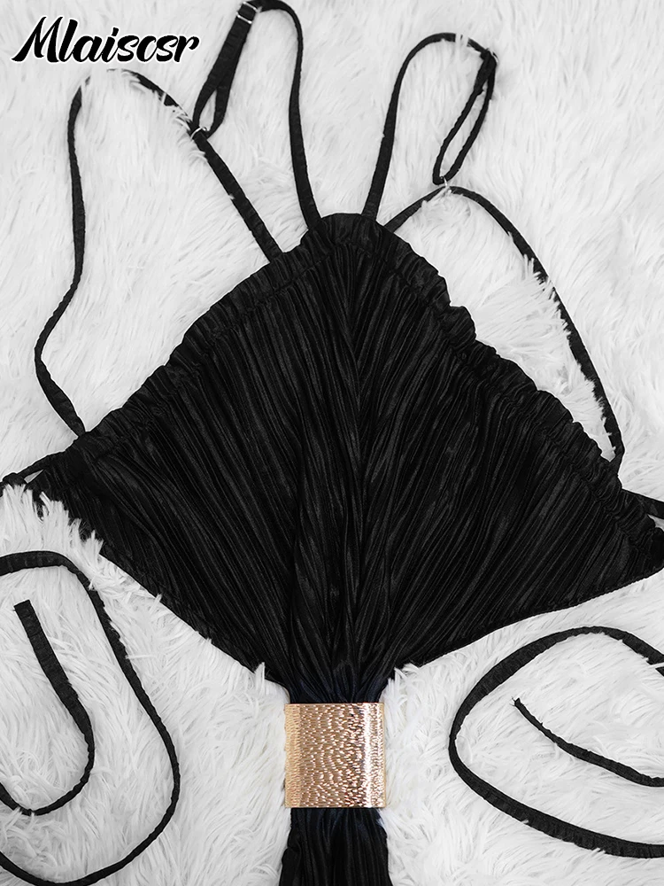 Женское черное платье Mlaiscsr с открытой спиной и разрезом