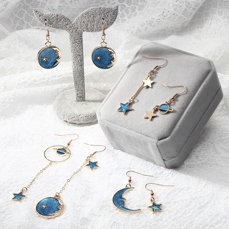 

New Fashion Blue Space Universe Moon Star Dangle Earrings Asymmetry Sky Planet Pendant Earring for Women Jewelry Party Gifts