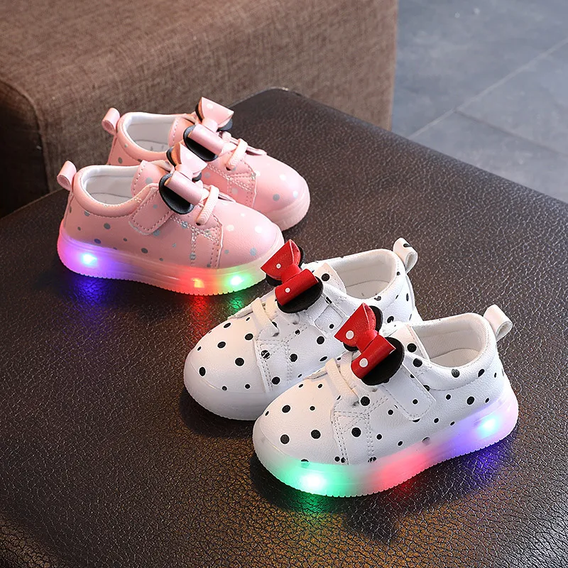 

Size 21-30 USB Charger Glowing Sneakers Children Led Casual Shoes Boys Led Slippers Luminous Sneakers Girls Breathable Shoes
