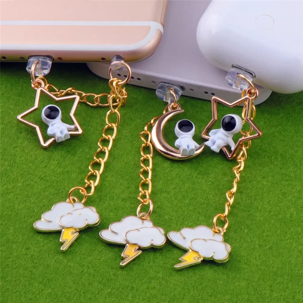 Astronaut Dust Plug Charm Kawaii Anti Dust Cap Cute Charge Port Plug For iPhone 3.5MM Jack Dust Protection Stopper