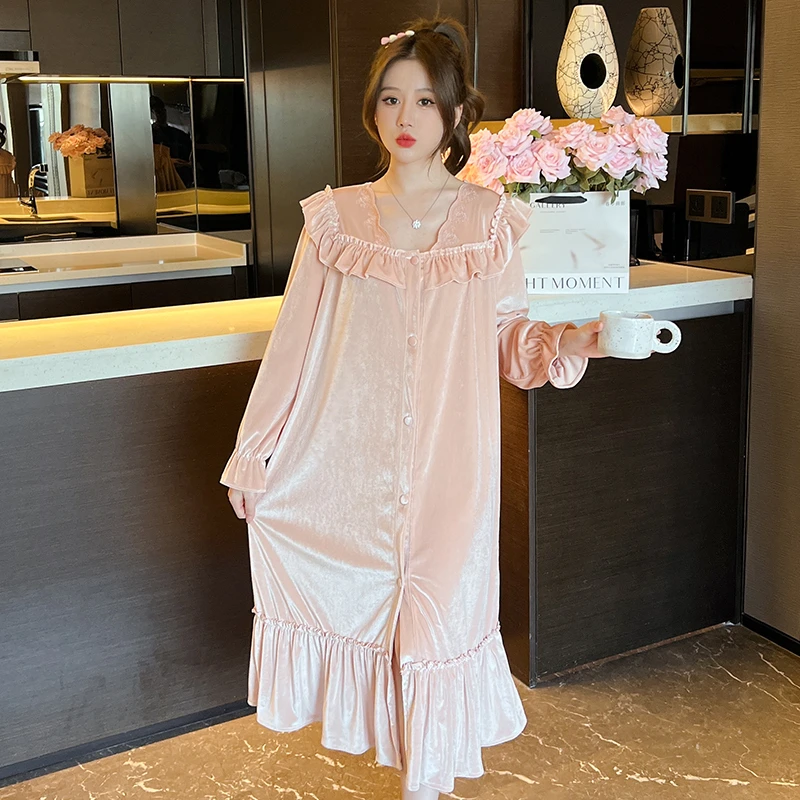 Women's Pajamas V Neck Elegant Velvet Nightdress Autumn/Winter Sweet Pink Full Sleeve Home Clothes