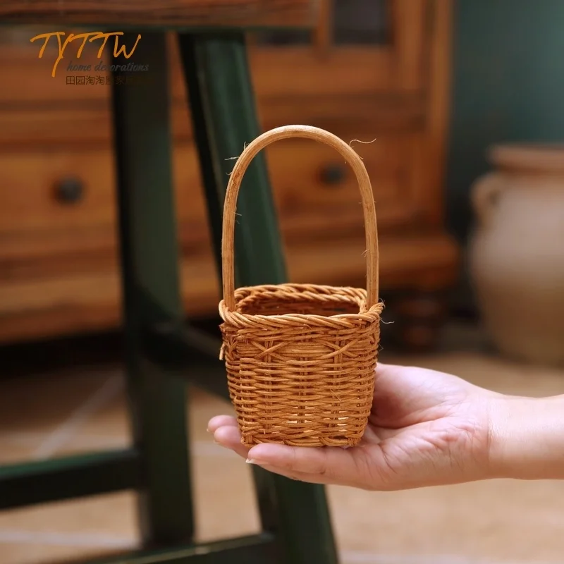 

Mini Handmade Willow Basket Decorative Flower Set Home Decorative Flower Basket